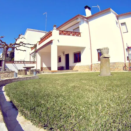 Apartment Vacay Montgo, Con Jardin En *